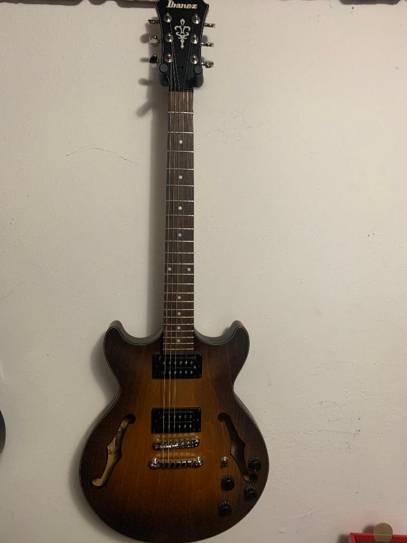 Ibanez2.jpg